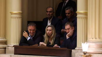 El Gobierno garantiza las licencias médicas y confía en aprobar la reforma laboral