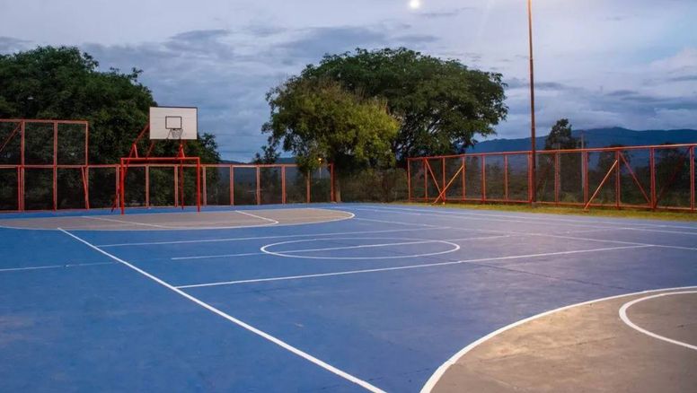 Renovado y en funcionamiento, volvió a abrir el polideportivo 