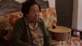 Barbarita Cruz, entre coplas y barro ancestral, llega a 