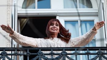 La Justicia analiza darle prisión domiciliaria a CFK el martes para desactivar la marcha del miércoles