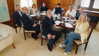 La mesa política del Gobierno se reunió con la agenda legislativa como tema central