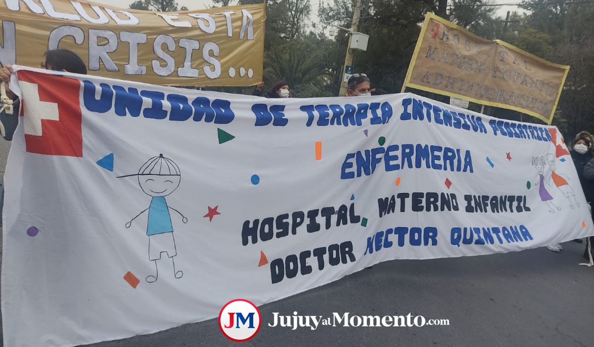Trabajadores de salud piden la renuncia del ministro Buljubasich