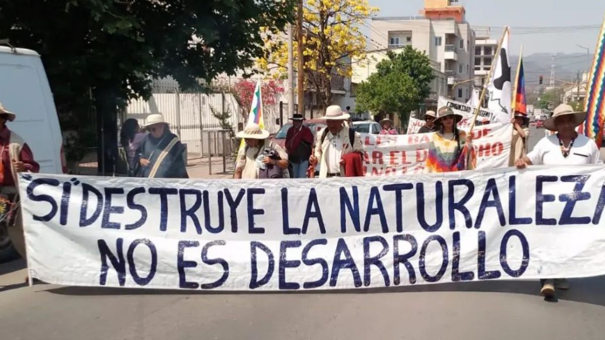 Natalia Morales: "Hay una política contra los pueblos originarios y a favor del negocio"