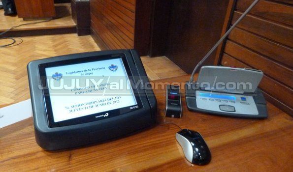 Fallido intento de votación electrónica en la Legislatura
