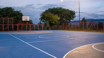 Renovado y en funcionamiento, volvió a abrir el polideportivo 