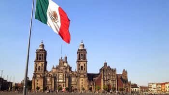 Cancillería recomendó a los argentinos postergar los viajes a México