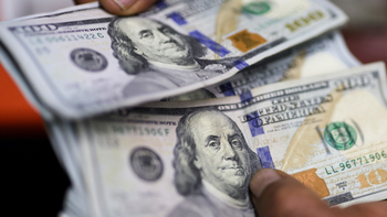 El dólar oficial cayó y acumuló más de un mes por debajo de los $1.400