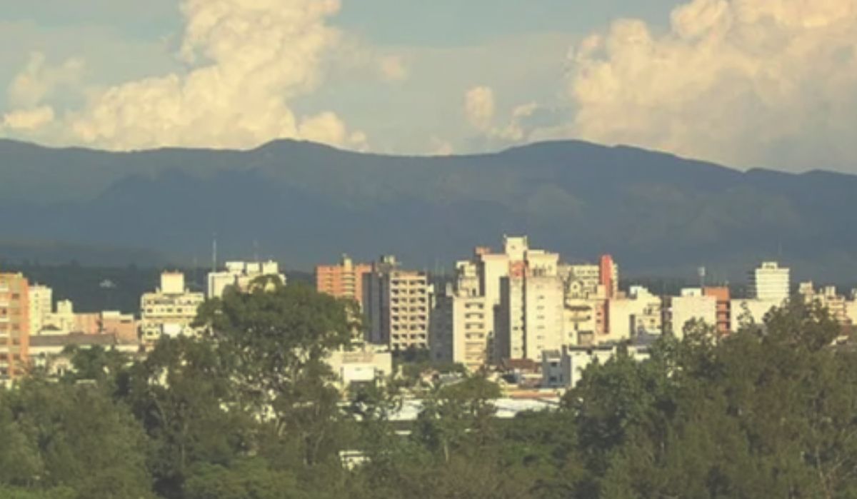 Domingo cálido, inestable y con posibles tormentas