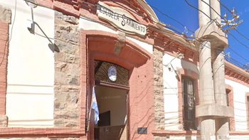 Escuela compró insumos para mejoras pero el Ministerio no autoriza la obra