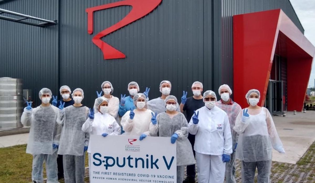 Qué pasó con la vacuna Sputnik V producida en la Argentina