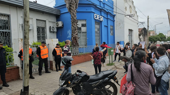 Denuncian persecución a vecinos que protestaron contra el tarifazo en San Pedro