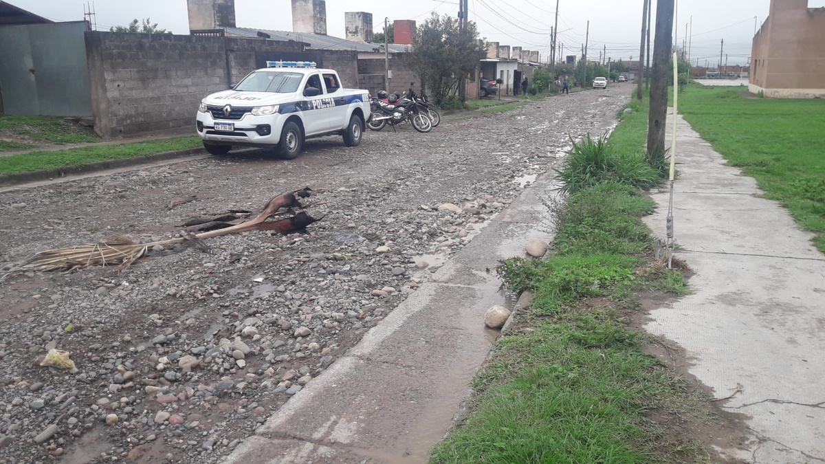 Calles de Palpalá: piedras, barro y un peligro para circular