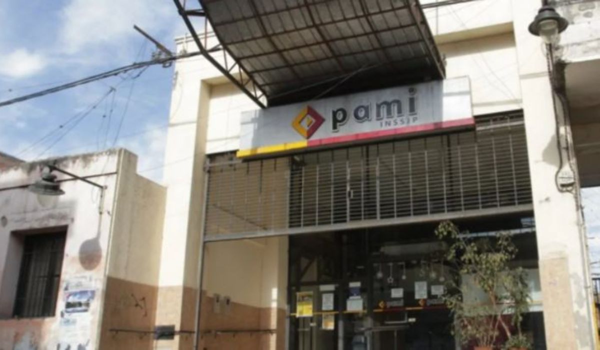 Malestar por el corte de crédito al PAMI: qué hacer cuando se niega la atención médica