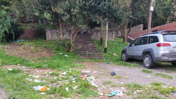 Escaleras abandonadas: Cuyaya, otro punto descuidado por el municipio