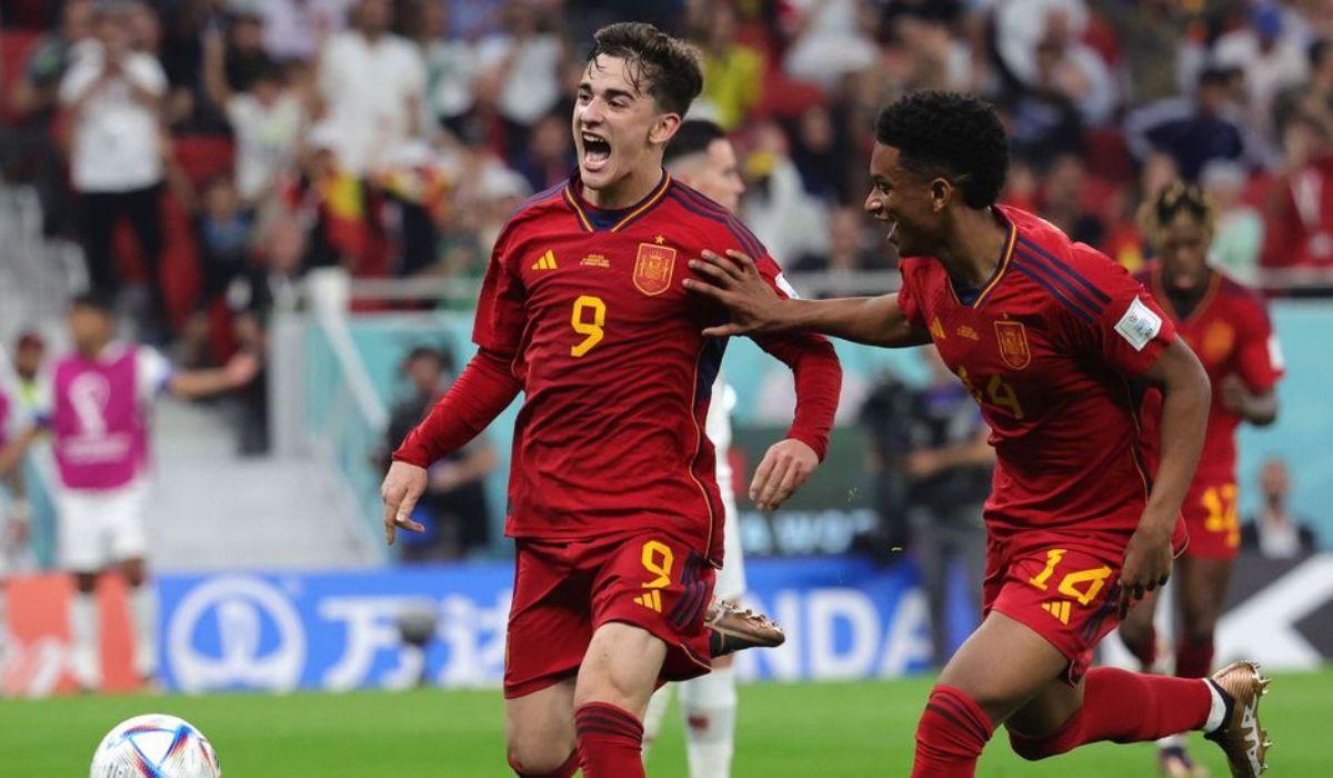 España se hizo fuerte y goleó 7-0 a Costa Rica en el debut