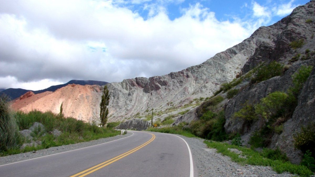Sigue el corte en la Ruta 73, el resto de las Rutas en Jujuy están ...