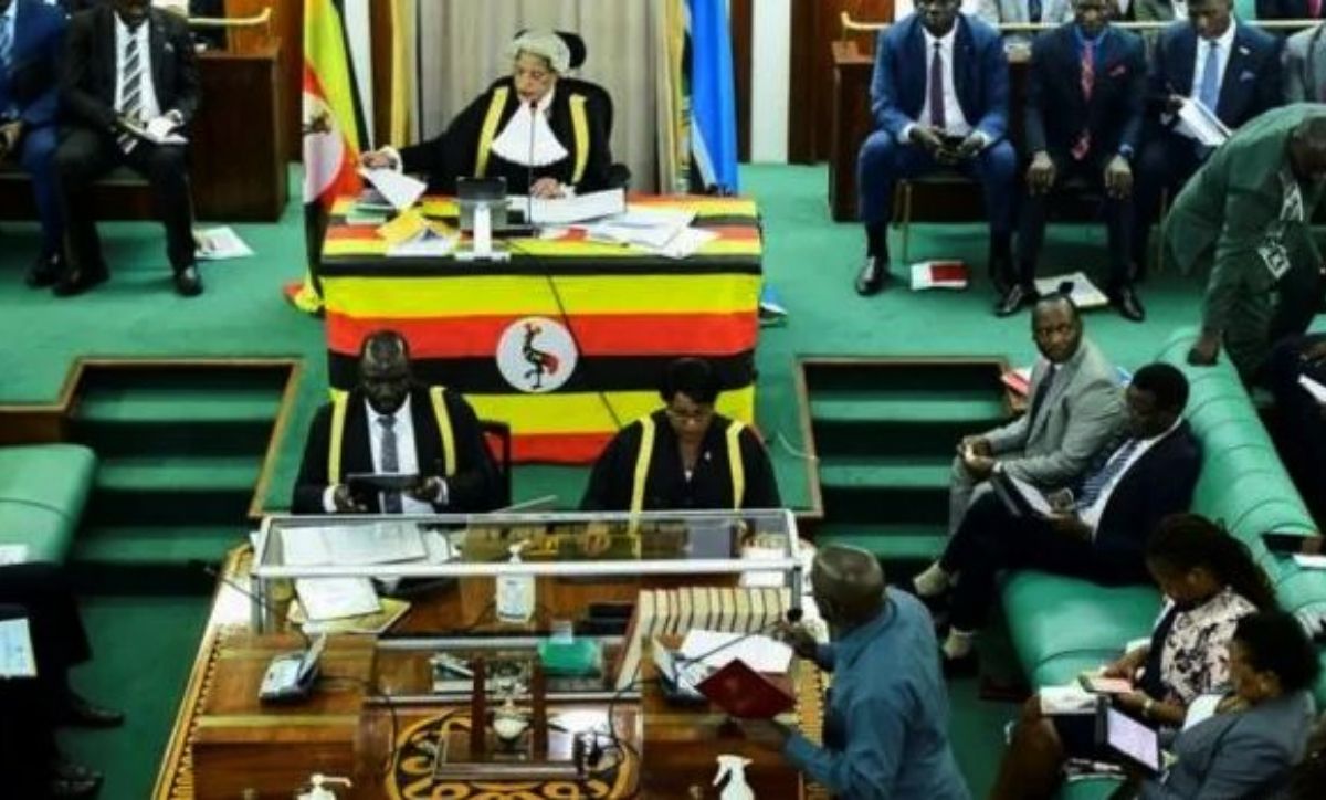 Uganda aprobó una ley con duras penas para las relaciones homosexuales