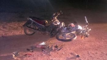 Trágico choque frontal en Aguas Calientes: dos motociclistas perdieron la vida