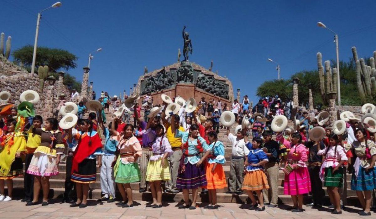 Se lanzó el Alborozo Humahuaqueño, con un amplio calendario cultural