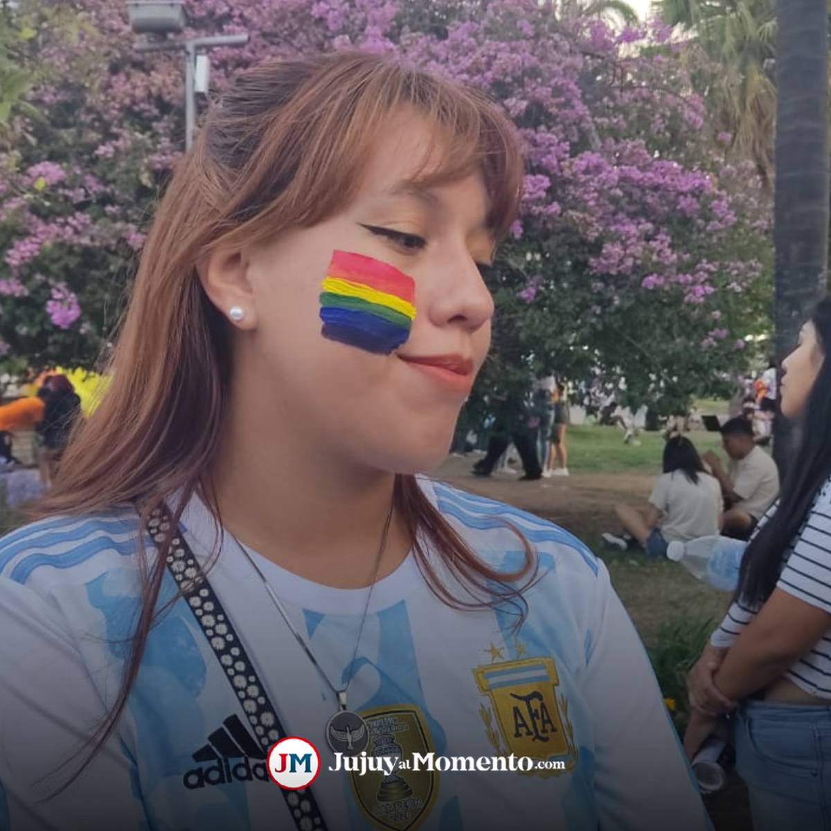 A puro brillo y color, se realizó la Marcha del Orgullo en Jujuy