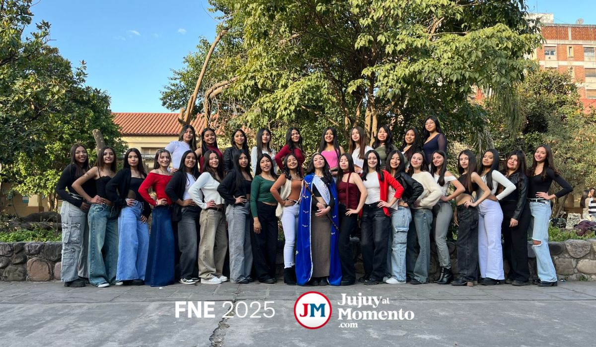 Con 58 candidatas, la Escuela Normal elige a su nueva soberana