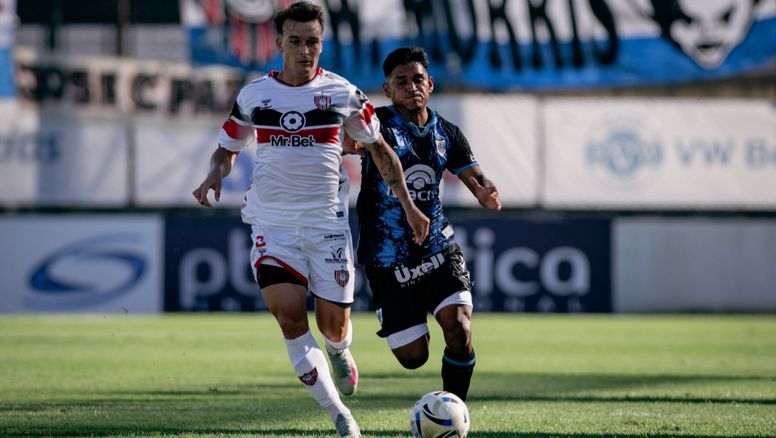 Gimnasia perdió en San Martín dejando una interesante imagen