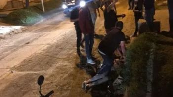 Un hombre terminó hospitalizado luego de asaltar a una mujer y ser linchado