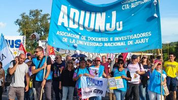 Otra semana de paro universitario en Jujuy: convocan a la marcha federal