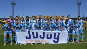 Gimnasia empató con Mitre y quedó 2° en su zona