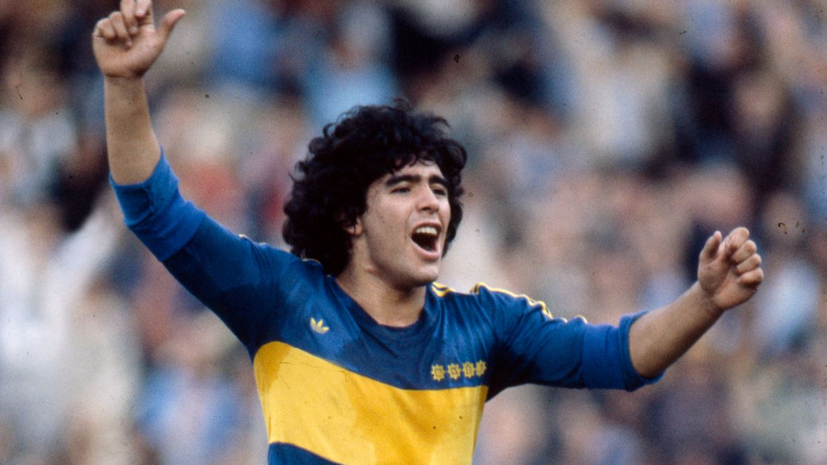 Maradona Debut