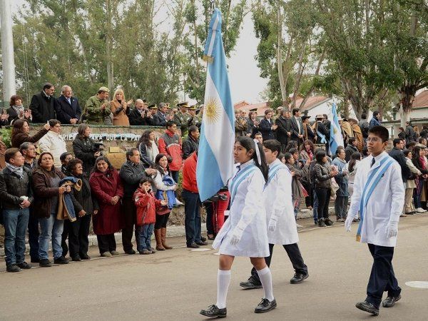 Jujuy homenajeó a la Bandera y recordó a su creador
