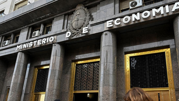 El Gobierno nacional logró un superávit fiscal de casi $700.000 millones en septiembre
