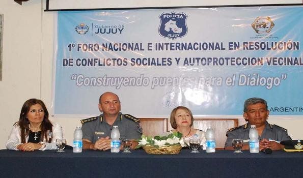 Foro nacional e internacional de resolución de conflictos