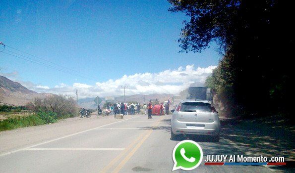 Hubo cortes en ruta 9 en el ingreso a Maimará