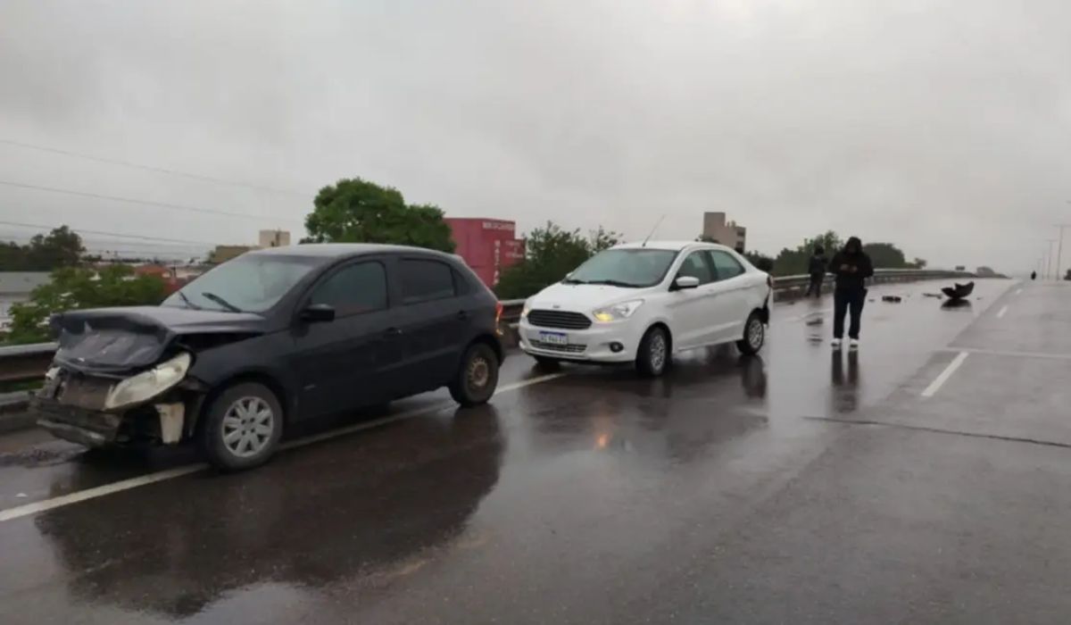 Foto: choque sobre avenida General Savio.