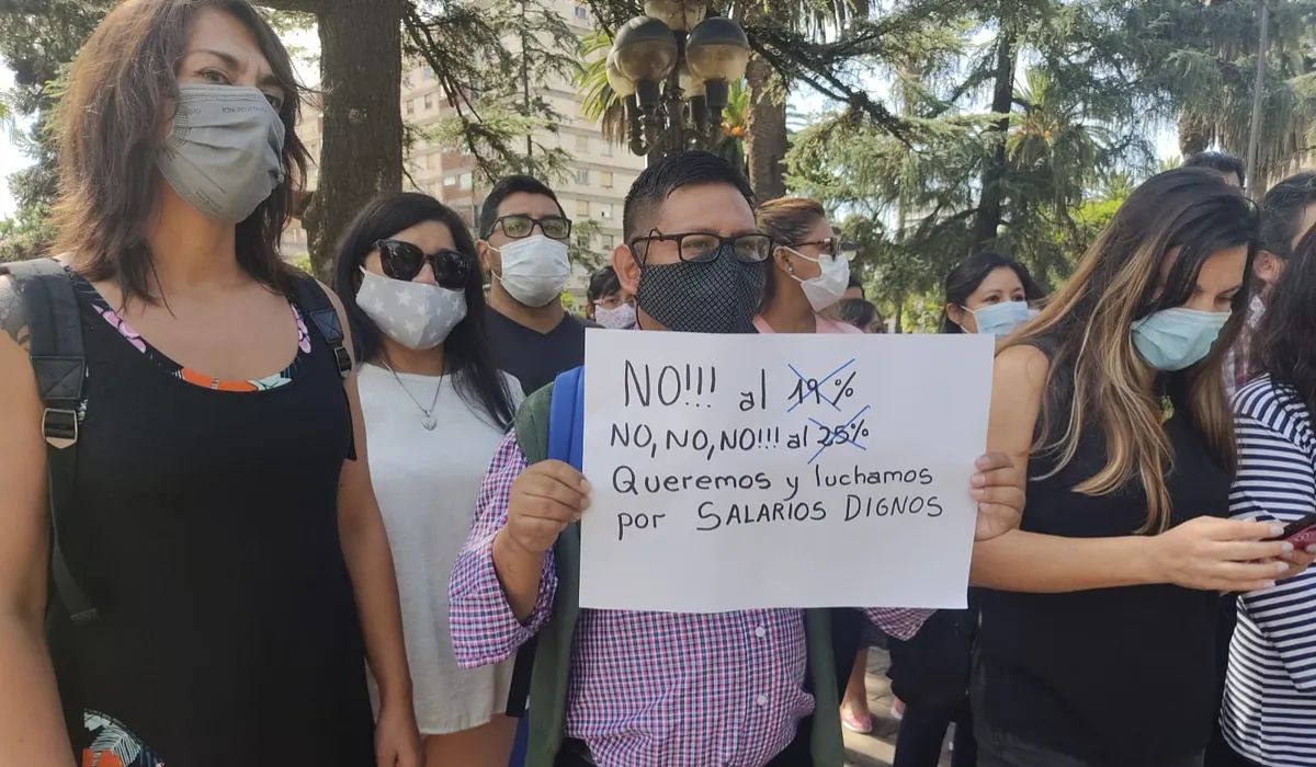 Jujuy entre las peores paritarias docentes del país