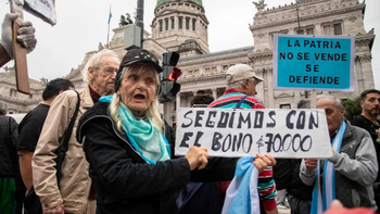 El gobierno nacional ratificó que vetará cualquier ley que aumente las jubilaciones