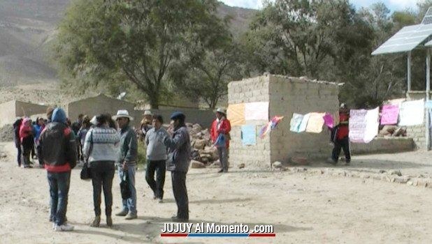 Niños jujeños caminan cinco horas para ir a la escuela y el Gobierno proclama la “patria educativa”