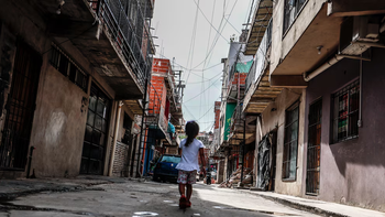 Casi 6 de cada 10 niños son pobres en la Argentina y el 30% no come regularmente