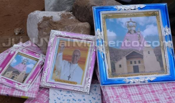 Miles de fieles acompañaron el descenso de la Virgen de Punta Corral