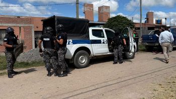 Tres nuevos allanamientos por amenazas a escuelas en Jujuy