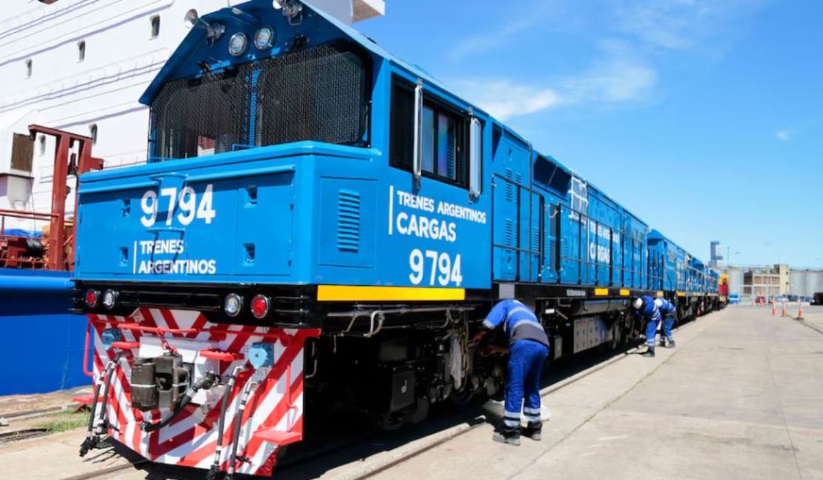 El Gobierno anunció la privatización del Ferrocarril Belgrano Cargas