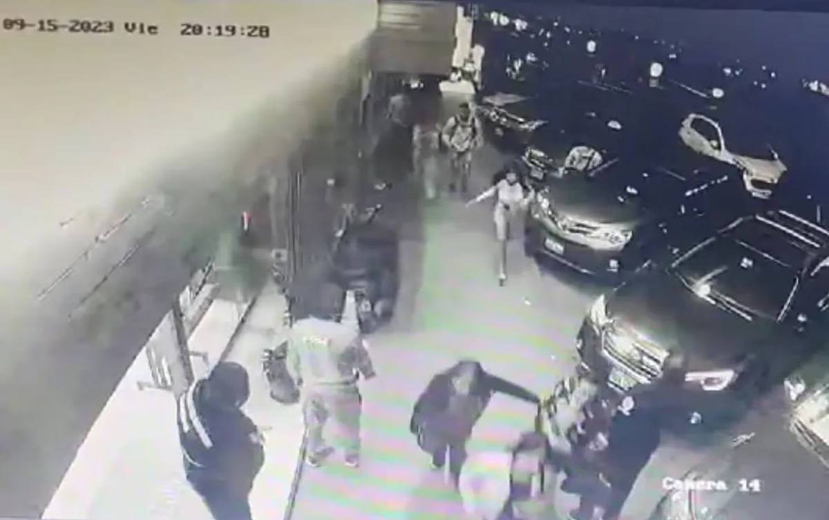 Lanzaron una granada en la puerta de un boliche en Lima