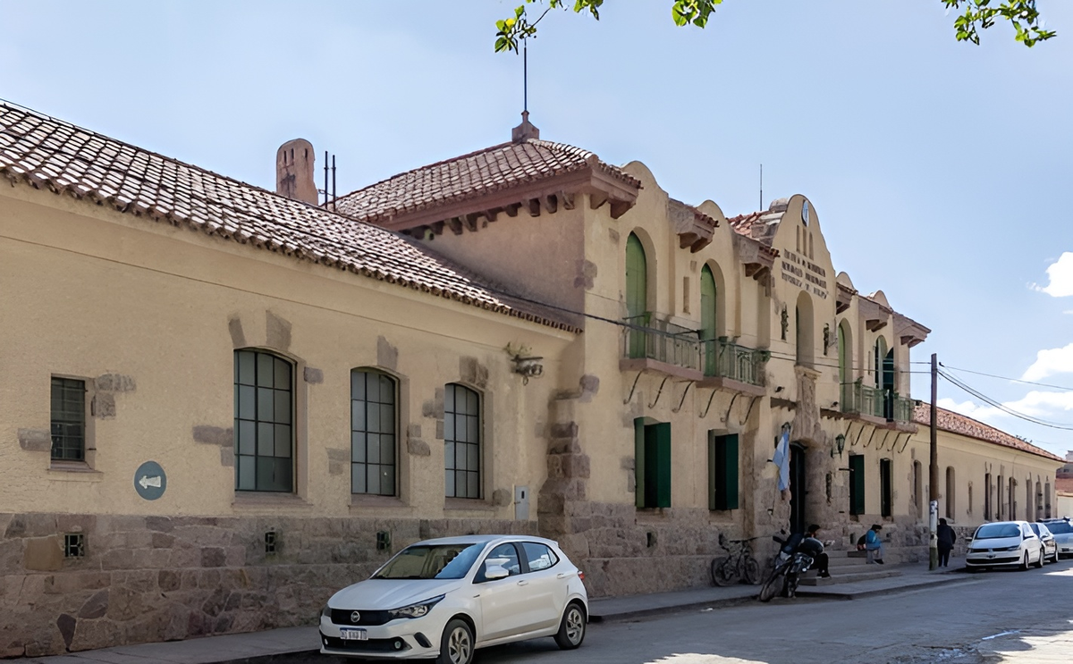 El Ministerio habla de bullying y trata a su personal de la peor manera, denunció una docente