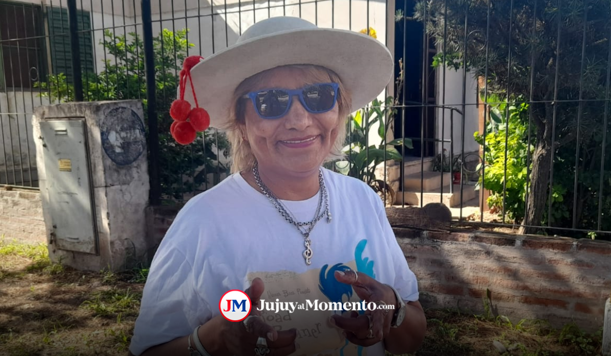 Tras el hitazo, Norma de América saludó a las comadres en su día