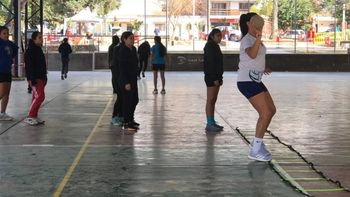 Capacitación de alto nivel en cestoball con sello nacional