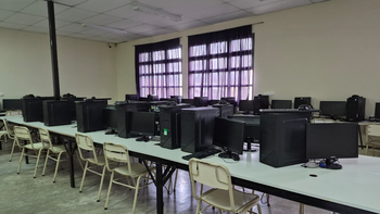 Los directivos de la ETP N°1 negaron la falta de equipos informáticos