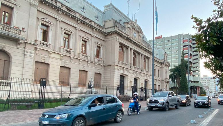 Diputado Canedi: 