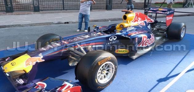 El Fórmula 1 de Sebastian Vettel deslumbró a los jujeños