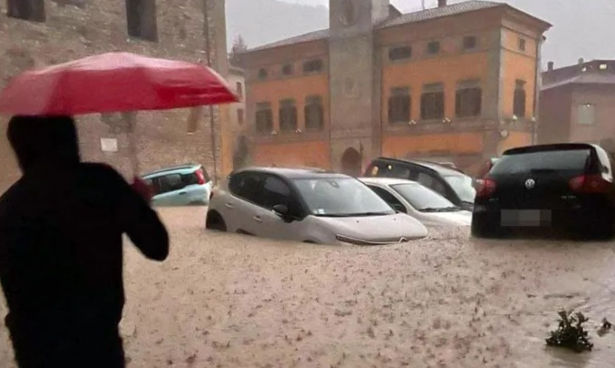 Tragedia en Italia: suben a 10 los muertos por la terrible inundación